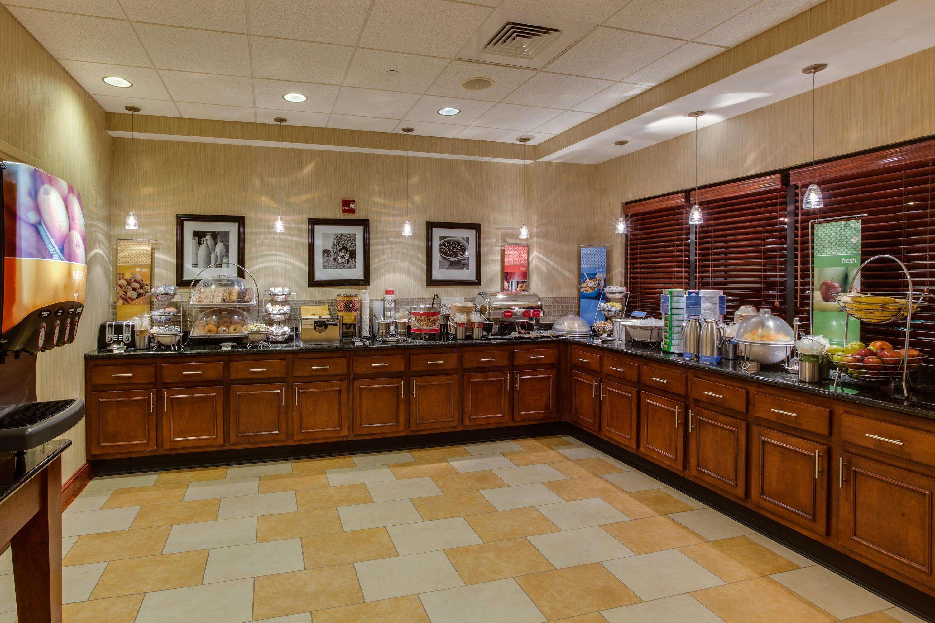 Hampton Inn Lewisburg Kültér fotó