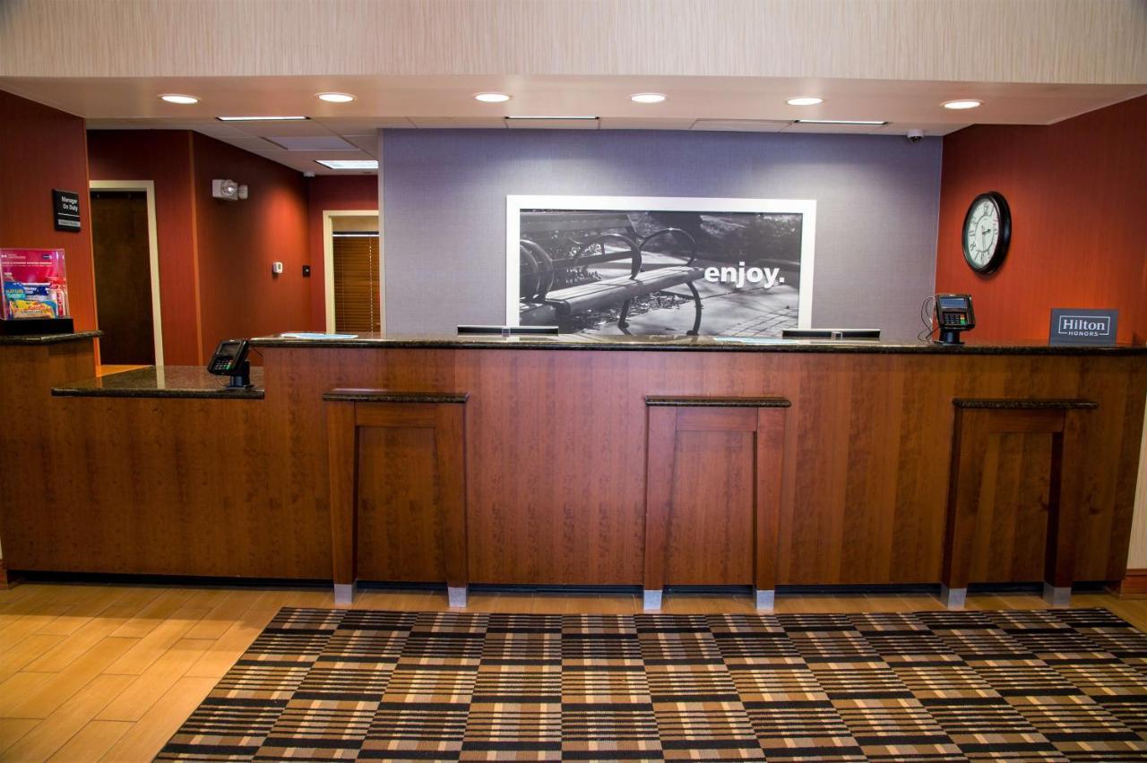 Hampton Inn Lewisburg Kültér fotó