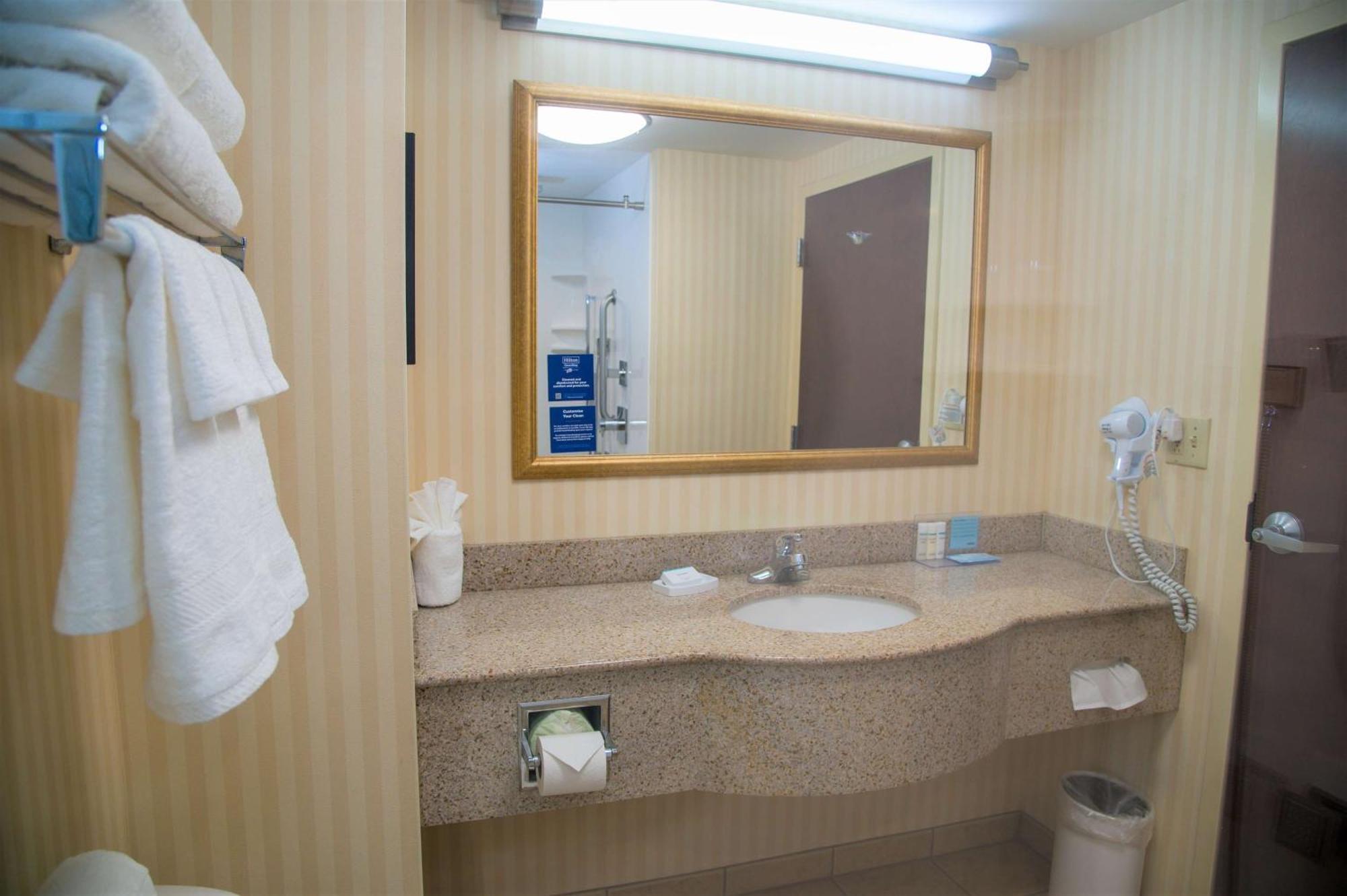 Hampton Inn Lewisburg Kültér fotó